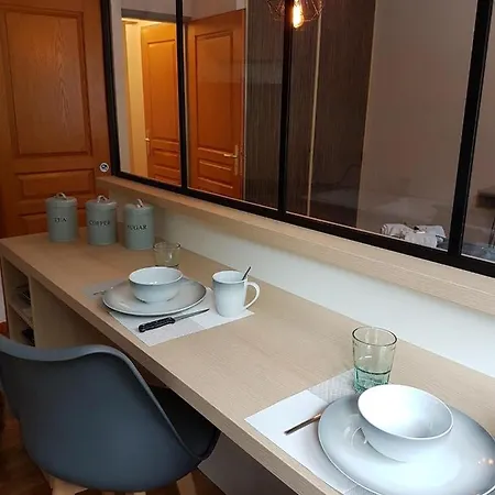 26 M2 Equipe Apartment